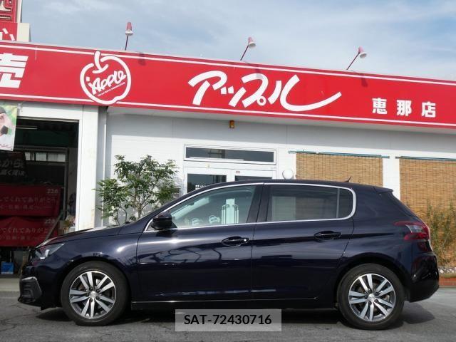 Peugeot 308 2018-04 8414338-2
