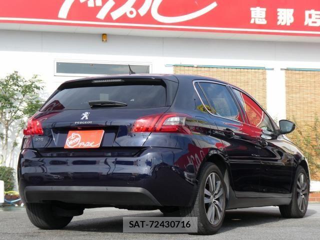 Peugeot 308 2018-04 8414338-5