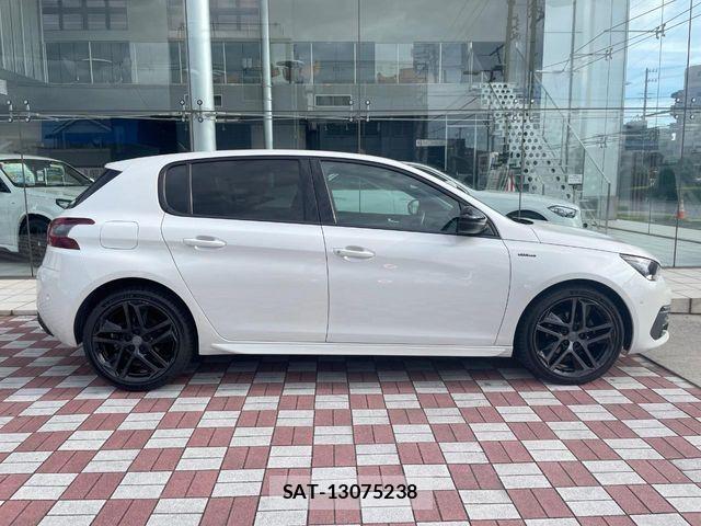 Peugeot 308 2020-03 8526561-17
