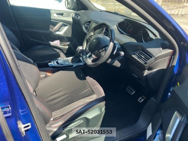 Peugeot 308 2017-12 8628351-10