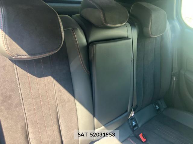 Peugeot 308 2017-12 8628351-13