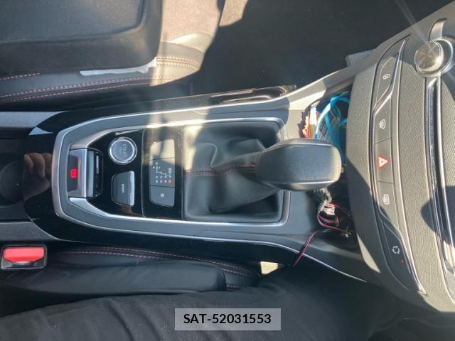 Peugeot 308 2017-12 8628351-24