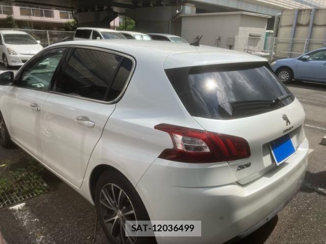 Peugeot 308 2015-08 8628352-5