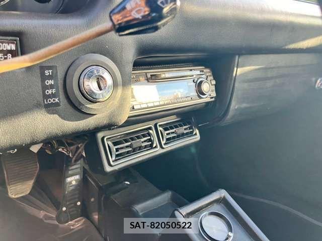 Peugeot 308 1989-01 8628350-13