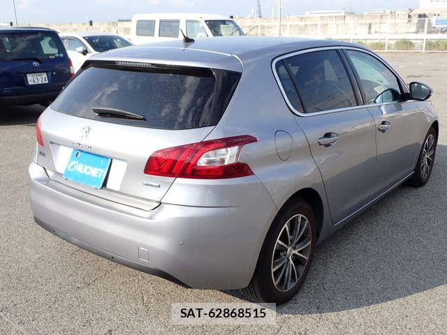 Peugeot 308 2017-08 8666722-9