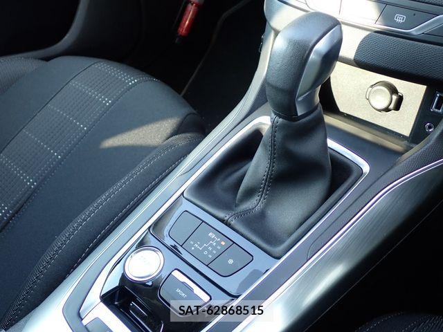 Peugeot 308 2017-08 8666722-17