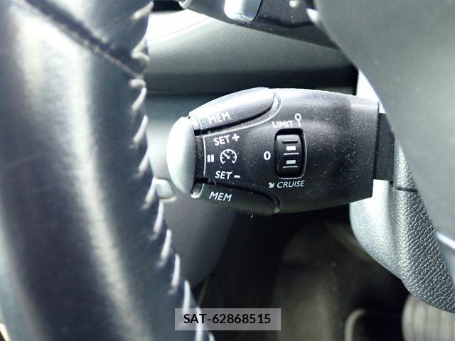 Peugeot 308 2017-08 8666722-18