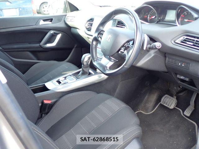 Peugeot 308 2017-08 8666722-1