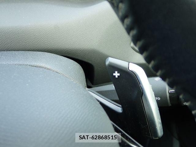 Peugeot 308 2017-08 8666722-19