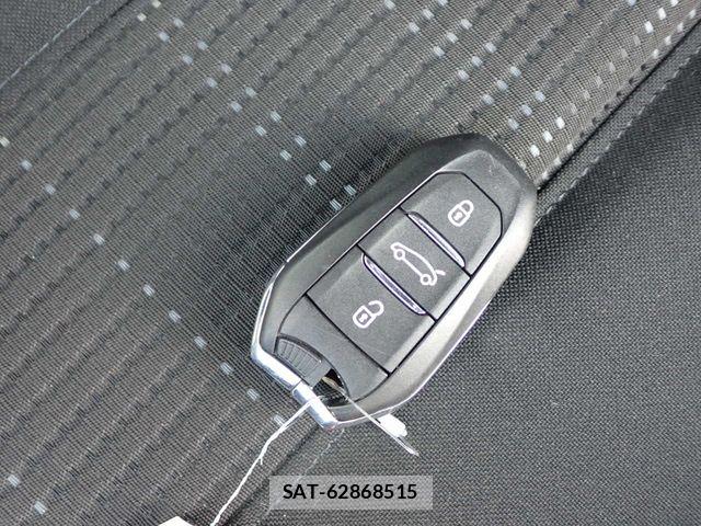 Peugeot 308 2017-08 8666722-27