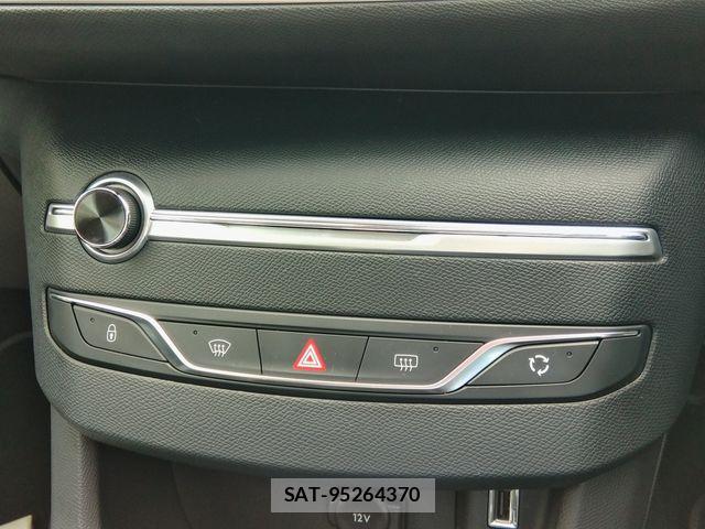 Peugeot 308 2019-10 8831055-22