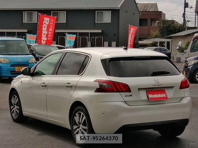 Peugeot 308 2019-10 8831055-2