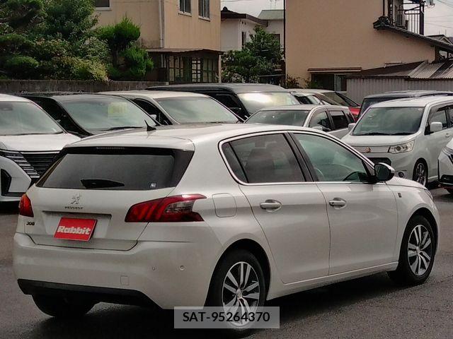 Peugeot 308 2019-10 8831055-5