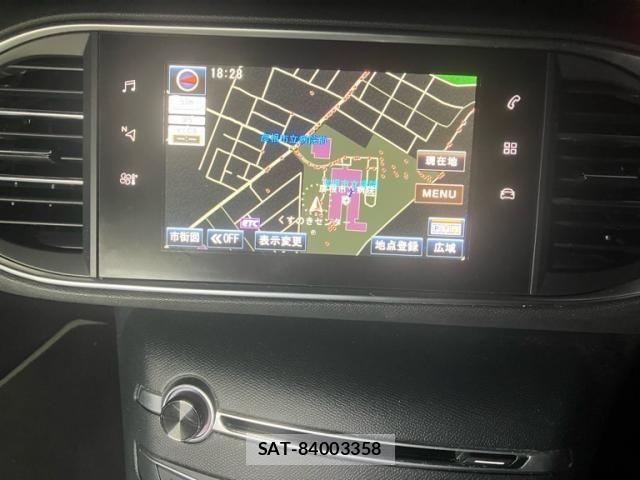 Peugeot 308 2017-10 8850343-24