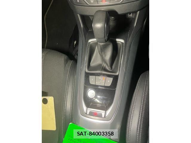 Peugeot 308 2017-10 8850343-25