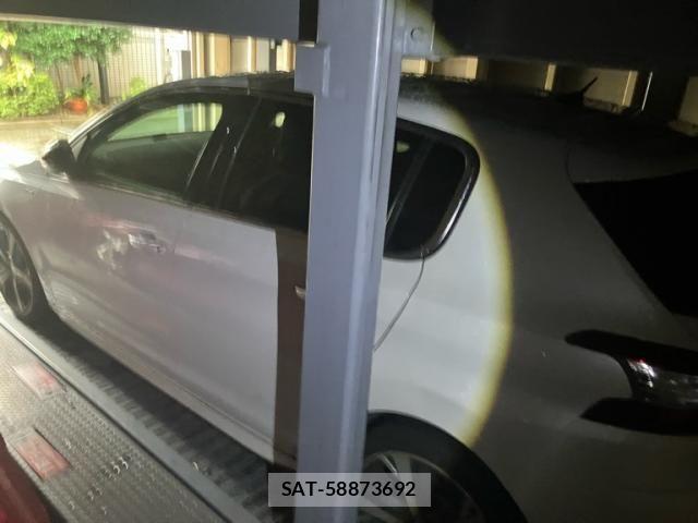 Peugeot 308 2015-09 8881528-8