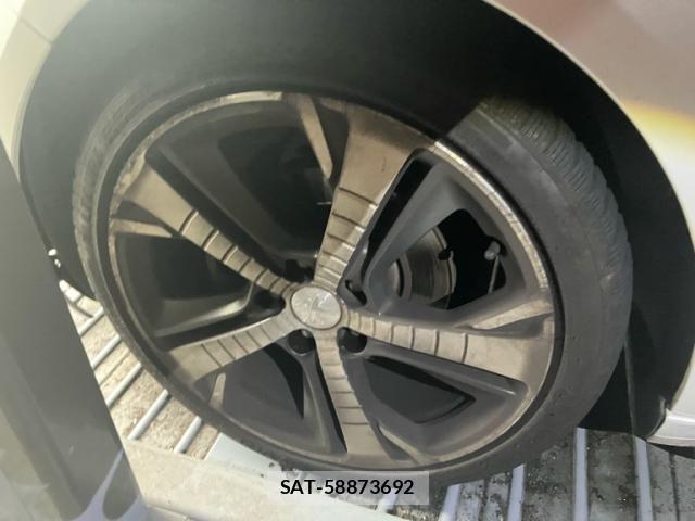 Peugeot 308 2015-09 8881528-13