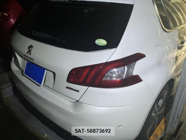 Peugeot 308 2015-09 8881528-5
