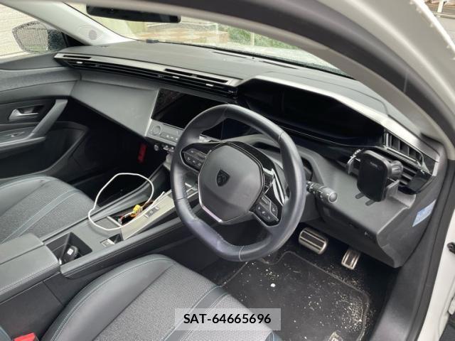 Peugeot 308 2022-12 8881526-11