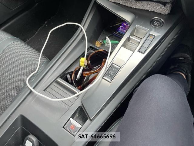 Peugeot 308 2022-12 8881526-21