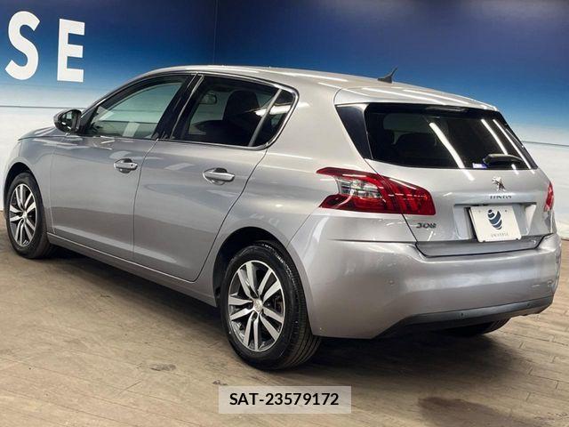 Peugeot 308 2018-03 8884174-17