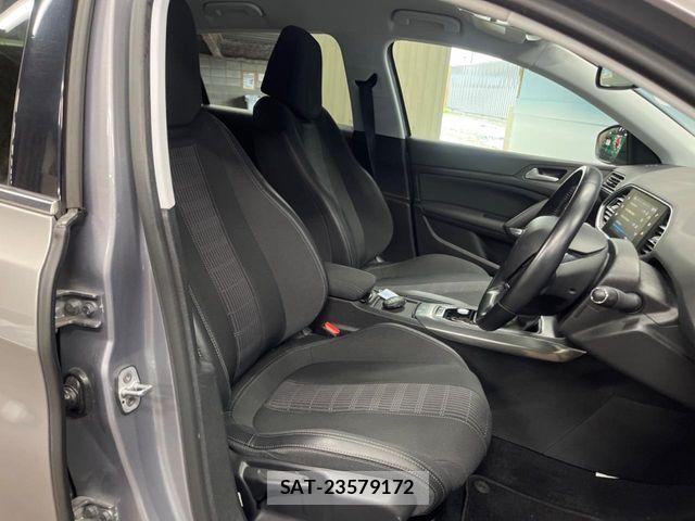 Peugeot 308 2018-03 8884174-8