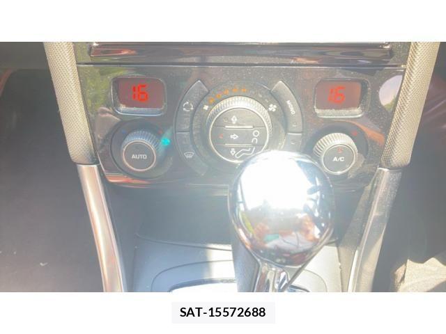 Peugeot 308 2012-08 8037577-9