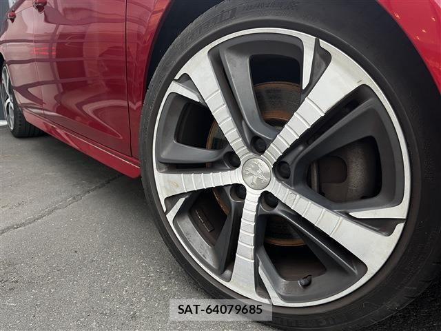 Peugeot 308 2018-06 1208054-11