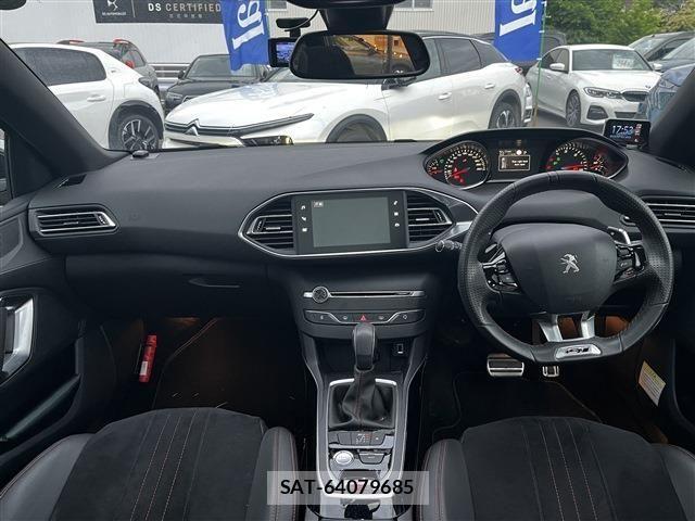 Peugeot 308 2018-06 1208054-21