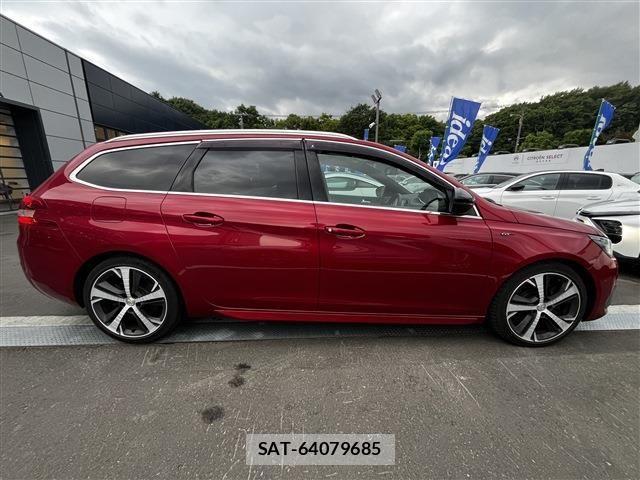 Peugeot 308 2018-06 1208054-3