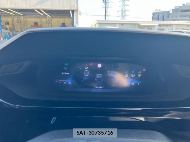 Peugeot 308 2023-10 2673799-12