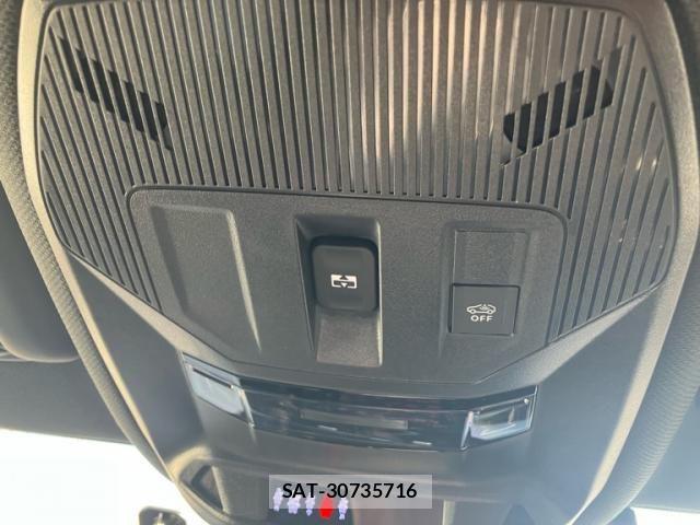 Peugeot 308 2023-10 2673799-21