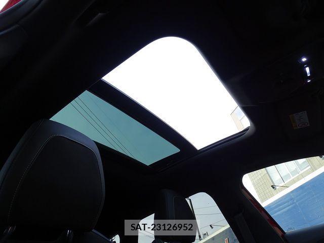 Peugeot 308 2023-03 2965541-12