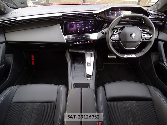 Peugeot 308 2023-03 2965541-2