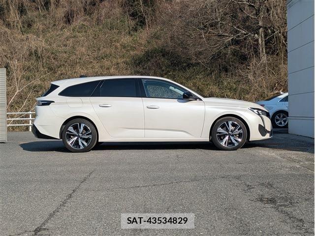 Peugeot 308 2022-11 4329181-3