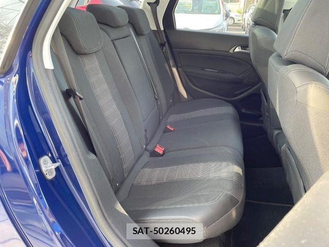 Peugeot 308 2018-05 6015963-9