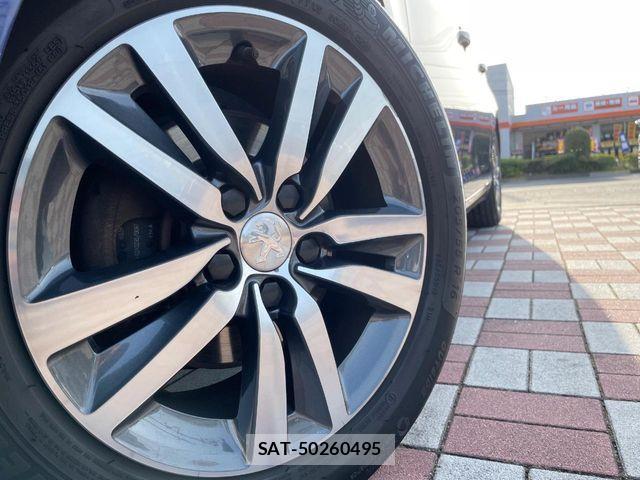 Peugeot 308 2018-05 6015963-13