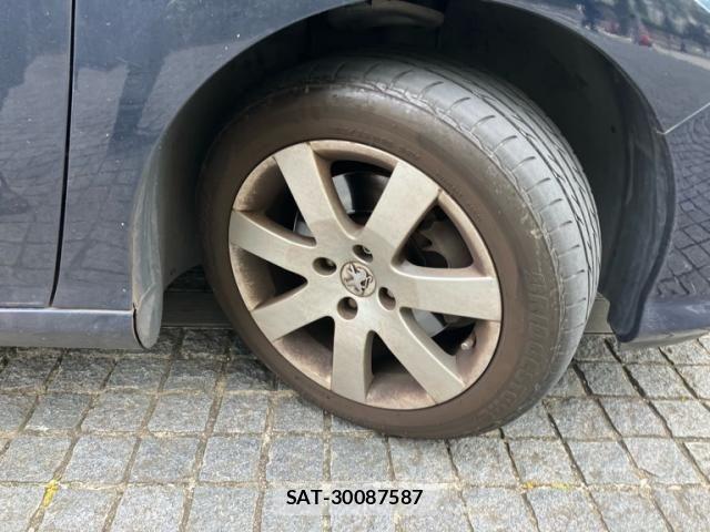 Peugeot 308 2011-05 6501883-10