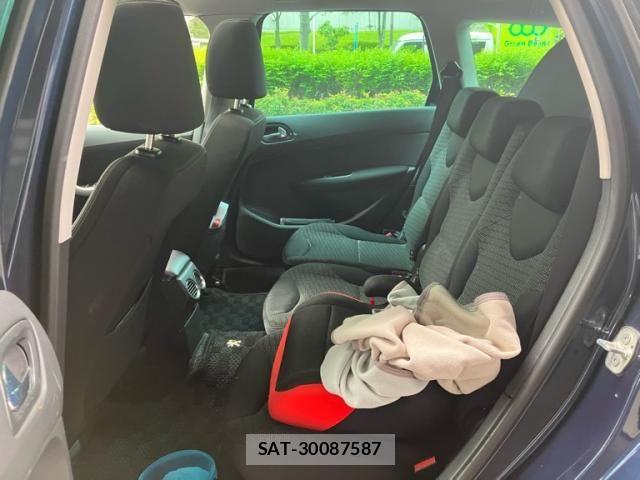 Peugeot 308 2011-05 6501883-13
