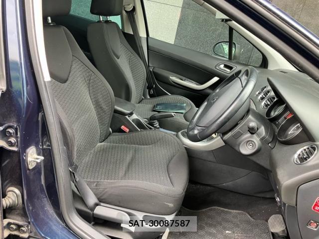 Peugeot 308 2011-05 6501883-18
