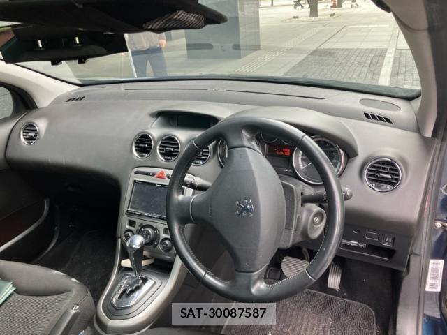 Peugeot 308 2011-05 6501883-19