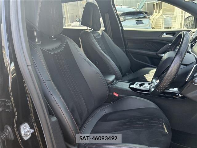 Peugeot 308 2019-07 6501874-11