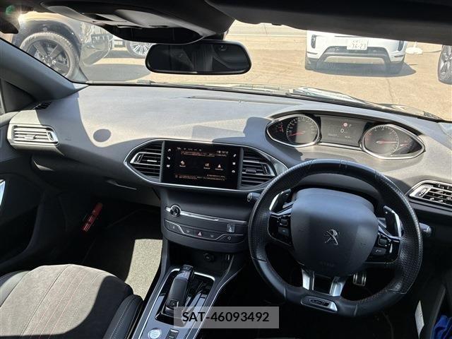 Peugeot 308 2019-07 6501874-13