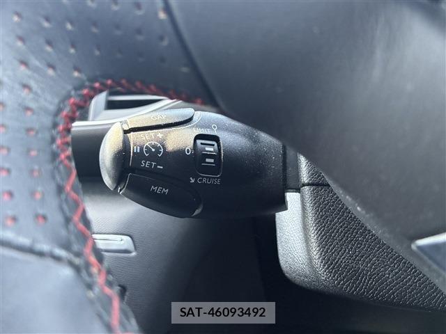 Peugeot 308 2019-07 6501874-15