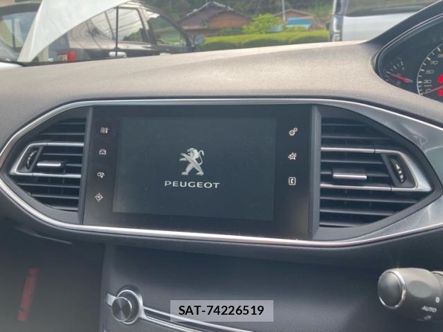 Peugeot 308 2016-03 6673123-19