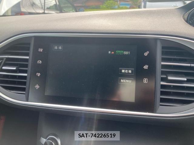 Peugeot 308 2016-03 6673123-21