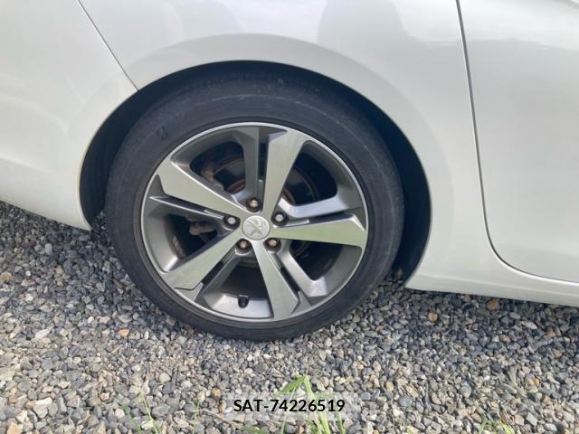 Peugeot 308 2016-03 6673123-8