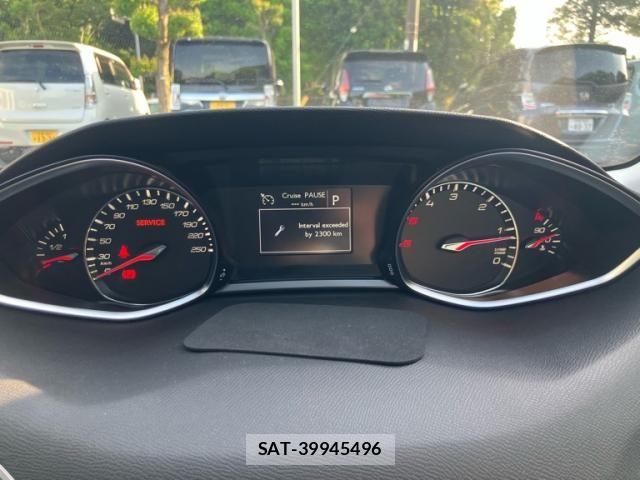 Peugeot 308 2017-08 6673122-15