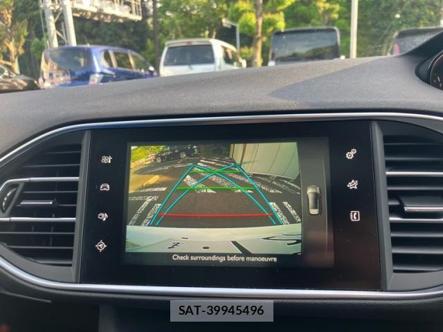 Peugeot 308 2017-08 6673122-17