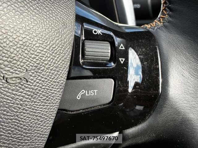 Peugeot 308 2021-03 6717041-18